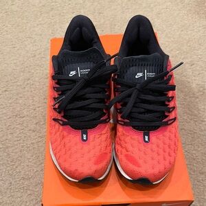 Nike Running Vomero 14 Red-Orange, Black Sneakers 5
